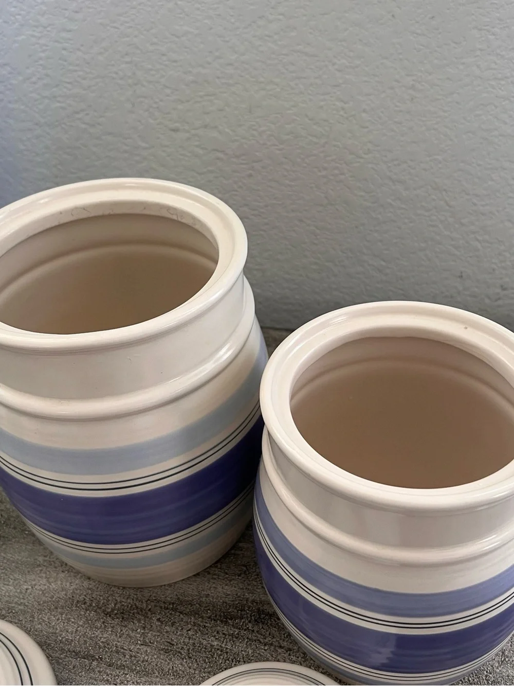 Pfaltzgraff Ceramic Stripe Canister Set of 2 Blue White with Lids 10.5